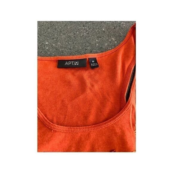 Sofia Vergara White Distressed Shorts size 12 and AP Tank top size M bundle - Picture 11 of 12